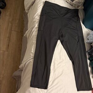 Adrienne Vittadini Charcoal High-Waist Leggings